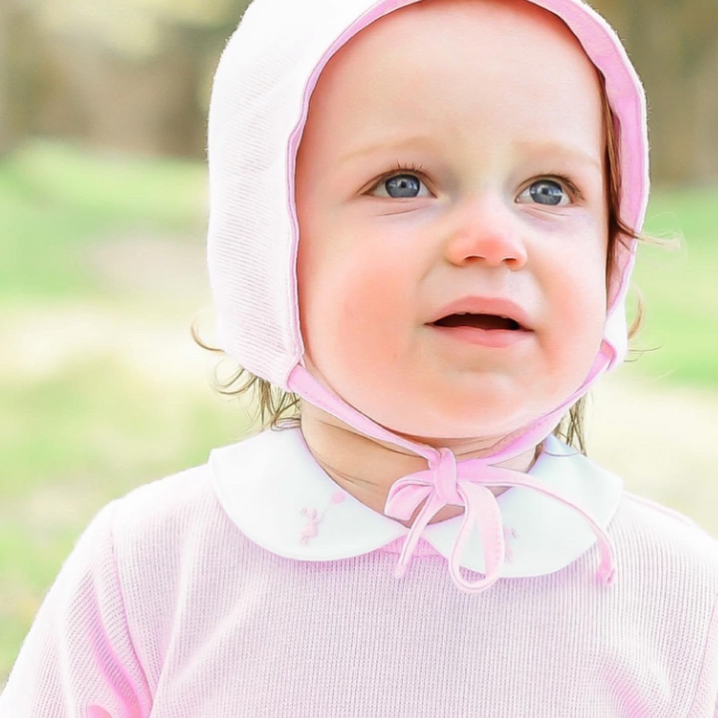 girls layette knit bonnet