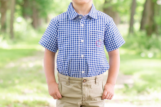 Medium shot of model wearing Apple of my Eye Button Down. 