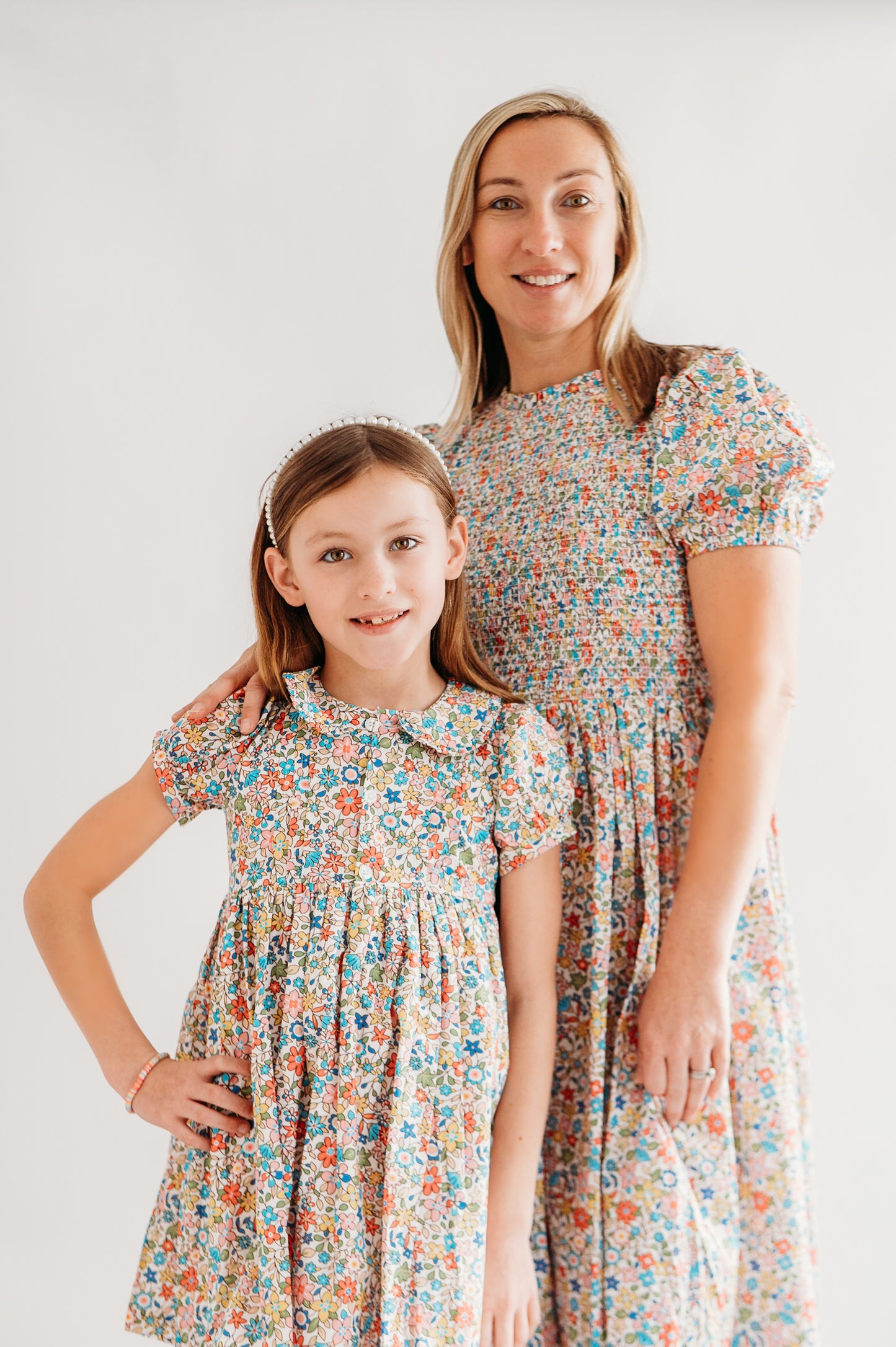 Kendall Women's smocked dress L Kendall Women's smocked dress L